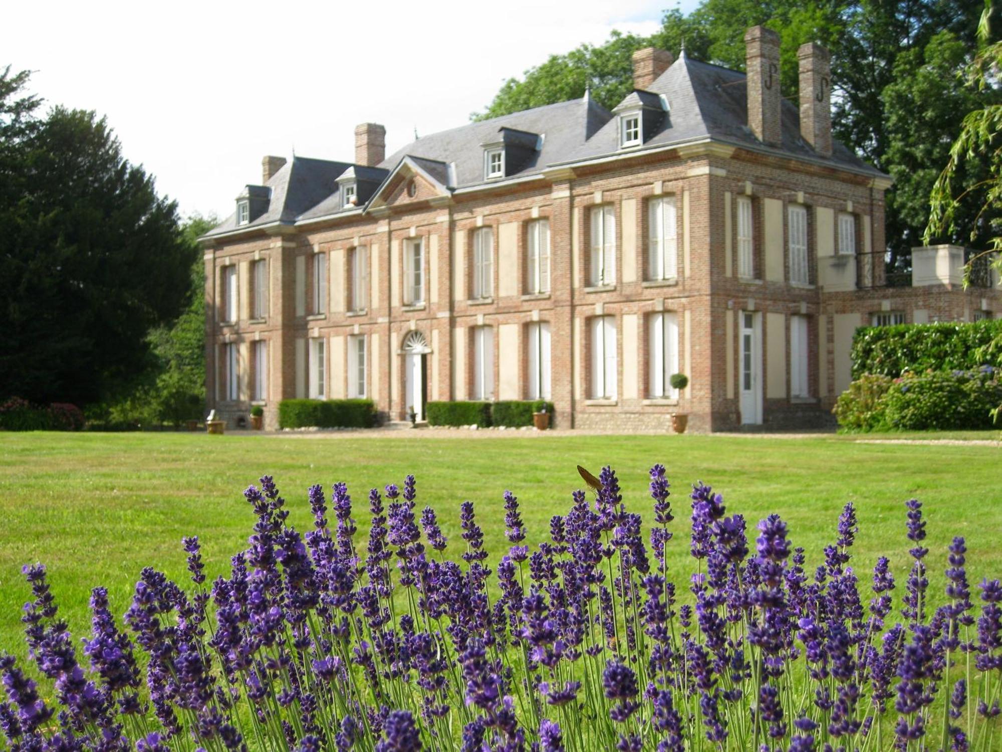 Chateau De Cleuville 외부 사진